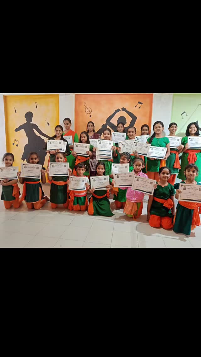 Heartfelt Moments
Students are owning their Bharatanatyam and Carnatic Vocal music journey! ππ½ Dedication, discipline, and growth - that's what defines them!
In a fast-paced world, embracing the slow beauty of classical dance is a challenge they're taking head-on, esp. in urban areas . Kudos to these young souls for stepping out of comfort zones, facing challenges & working on their craft .
Big shout-out to parents too!
Encouraging tradition in modern times is awesome .
#IndianClassicalDance #Bharatanatyam #ProudParents #DanceWithPurpose