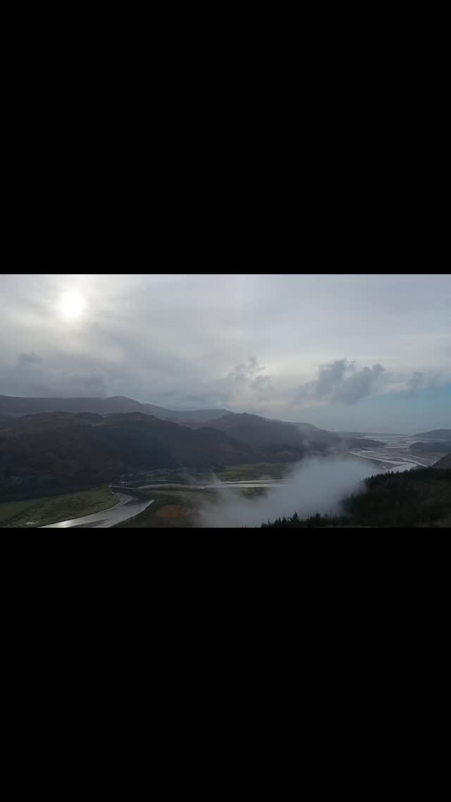 My first attempts taking on this stunning view... I'll be back... with a bigger canvas!