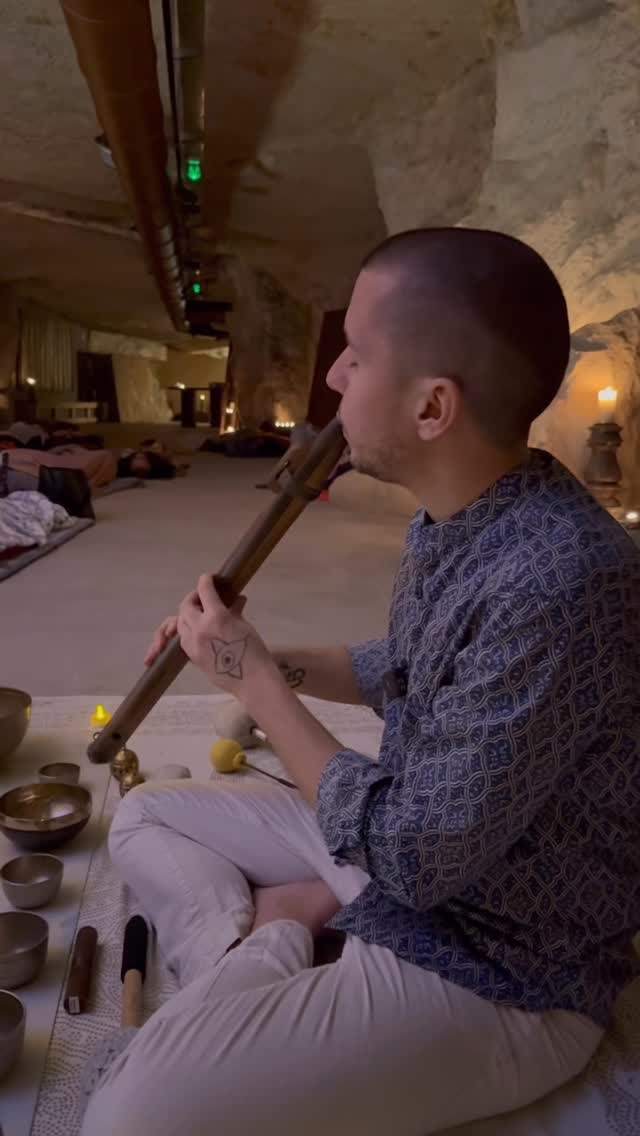 🗓️La programmazione della settimana
🟢 MERC, 21 gen alle 20:40
Piove di Sacco (PD) | Bagno di Suoni e Oli Essenziali - “assieme ad Alessia”
🟢 VEN, 23 gen alle 20:30
San Donà di Piave (VE) | Bagno di Suoni e Oli Essenziali - “assieme ad Alessia”
🟠 DOM, 25 gen alle 10:00
Genova | Corso di Campane Tibetane e Suonoterapia - 1° Livello Base
🟢 DOM, 25 gen alle 18:30
Genova | Bagno di Suoni e Oli Essenziali - “assieme ad Alessia”
Per ulteriori info link in Bio:
📱whatsapp: 347 948 0292
#filippopigaiani #bagnodisuoni #campanetibetane #suonoterapia #handpanmusic