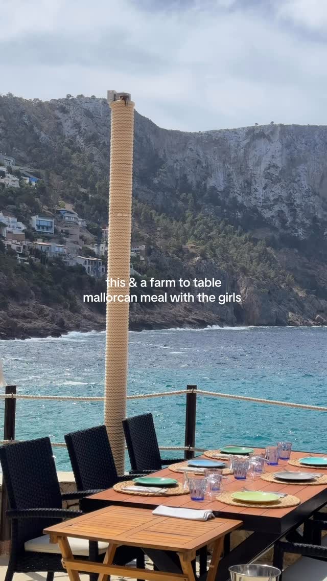 Literally all we need 🩵🍑🥗 #literallyjustgirls #pilatesretreats #eurosummer #girlswhotravel #mallorcaspain
