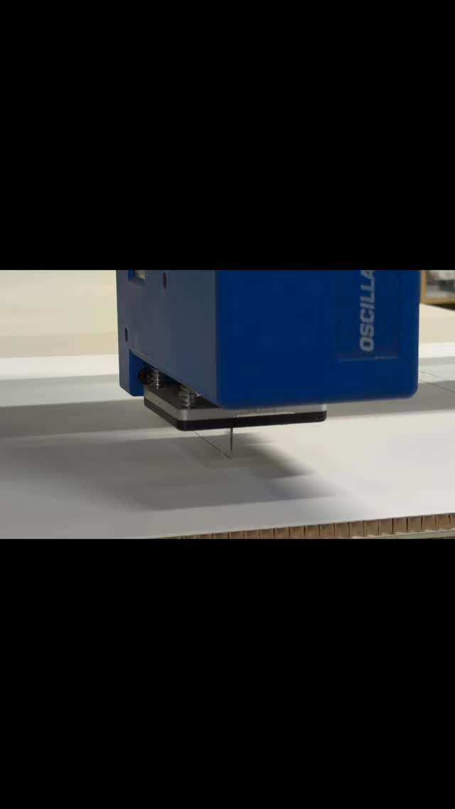Behind the scenes where the CNC brings the honeycomb board to life 🐝⚙️ #CNCMachine #honeycombboard #manufacturingprocess #precisioncutting #podium