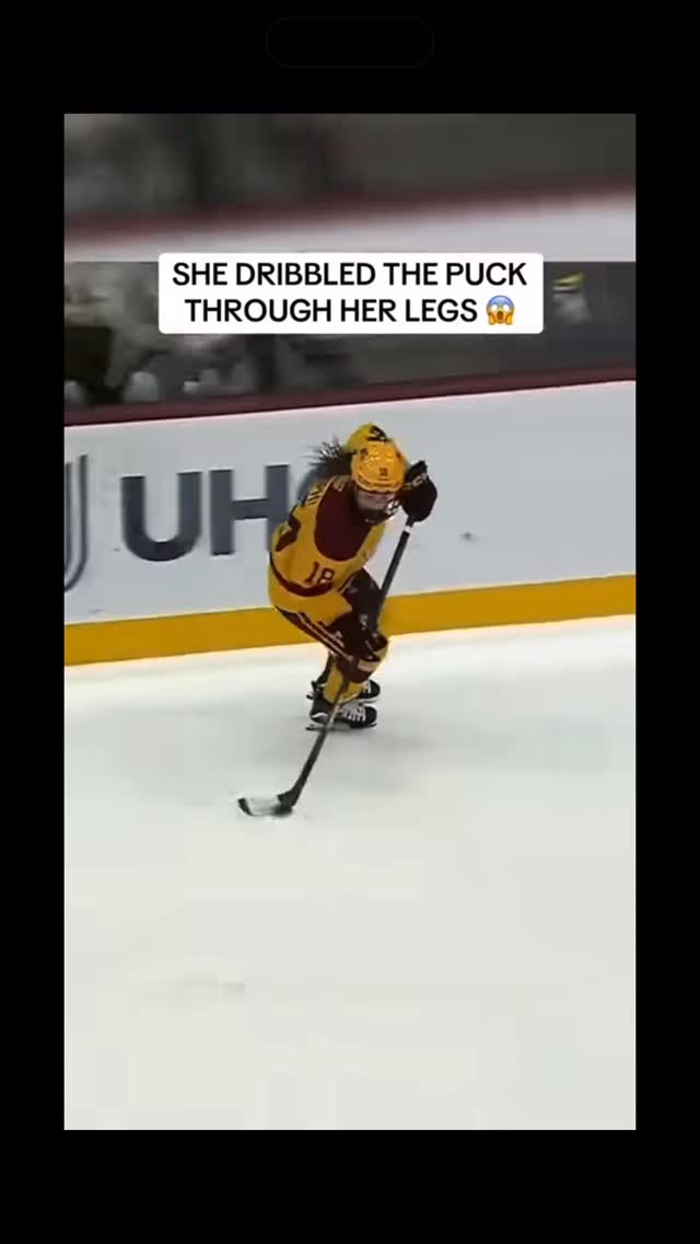 Don’t do em like that @abbeyy18murphyy ! Amazing ! Now go buy her merch! https://dwos.chipply.com/murphyusa/?apid=21970755&fbclid=IwdGRjcAPYcahleHRuA2FlbQIxMQBzcnRjBmFwcF9pZAo2NjI4NTY4Mzc5AAEeUq2KvSTGmHEDxHGTzSZMxVQj6FqH3lP4hu7_1w5zTPzV-MFFqHZr-G5JFr8_aem_fehbT2i-JEKhQlidcatRuQ #hockeyisfamily