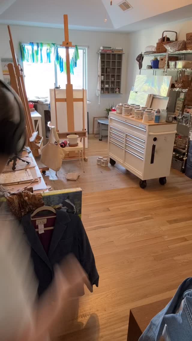 Today was my quarterly deep clean and organize the studio day. 🤪