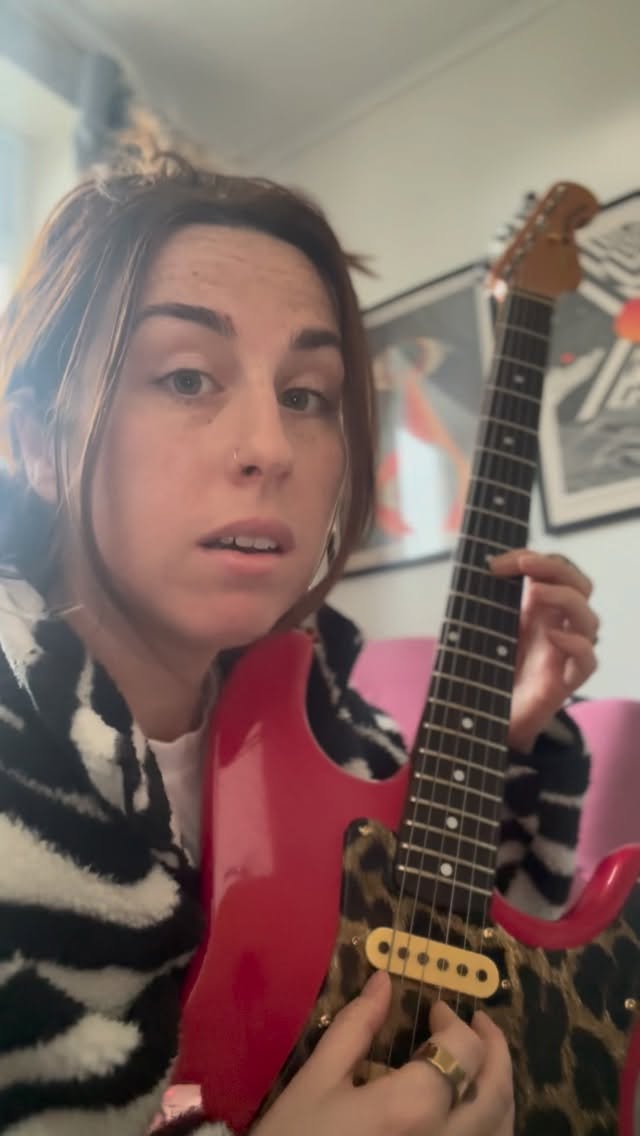 This homework from @bigtentmusicuk feels SO resonant to somatic work and creative expression so try it with me!! What language do you wanna put to the sound? 🎸