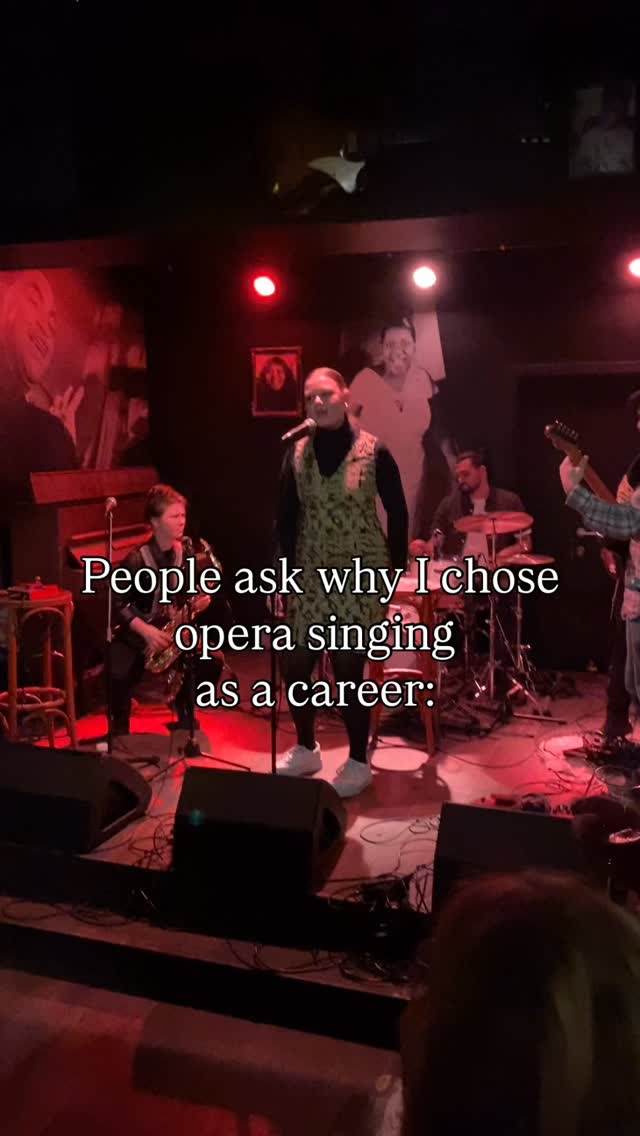 Girl I’m really down bad. 😅
It’s addicting getting to be this fabulous. 💅
But seriously what a privilege to get to exist artistically in so many diverse and interesting spaces.
#imaddicted #operasingersofinstagram #operasinger #mezzolife #bts