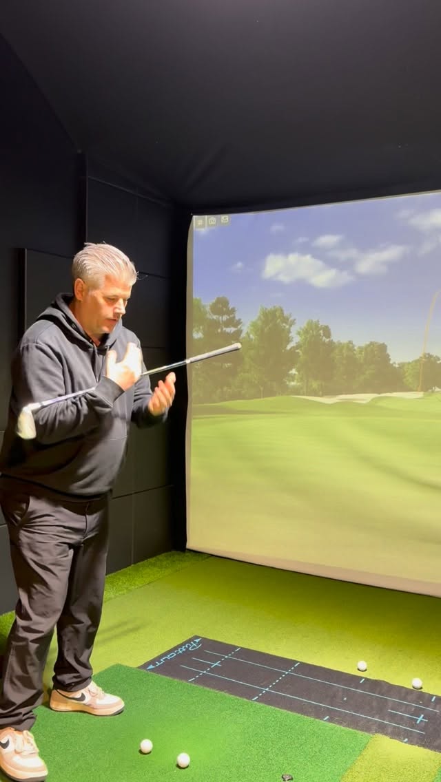 Inside a live golf lesson today we focused on how to use the ground more effectively to improve clearance through impact. This is a common issue I see in golfers who struggle with consistency, power and strike quality, especially with irons and wedges ⛳️
By improving how and when the body applies force into the ground, we were able to create better rotation, cleaner contact and a more efficient release through the ball. The result was improved ball flight, more distance and far greater control of the strike 🎯
If you are looking to improve your ball striking, power and consistency through professional golf coaching, lessons are available now. Message me directly or book via the link in my bio to start improving your golf swing 📩 #golf #golflesson #follow #subscribe #skillest