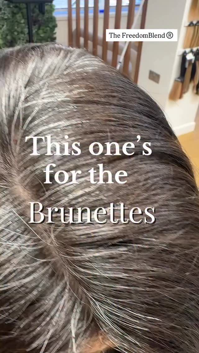 Brunette grey blending š¤
Are you stuck in the cycle of never ending root touch ups?
Feel like your roots are coming through whiter than ever!
Itās not your hair itās the colour on your ends!
Itās the contrast between the 2 thatās causing the problem!
Your never going to get a blended result with a traditional colour method or a 1 off appointment!
What you need is a mapped out journey that not only gets you a blended result but also tailored aftercare to prioritise the health of your hair!
Our aim is to keep everything blended but soften naturally and incorporate the greys in with the colour which means saying goodbye to those 4 week touch ups! š«
Are you fed up of the wrong advice and ready to invest in a premium service that gets you the results?
š« Link in bio to apply for your grey blending journey
#greyblending #greyblendingjourney #greyblendingexpert #greyblendingyorkshire #greyblendinguk
