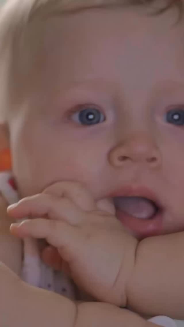 If your baby is waking this often, it doesn’t automatically mean hunger and it doesn’t mean you’re doing anything wrong 🤍
Frequent night wakings are often linked to:
• Over-tiredness or being under tired(when sleep pressure just isn’t there)
• Needing help to fall asleep and needing the same help between sleep cycles.
• Day sleep or wake times that may need a little tweak.
• Developmental changes or regressions.
When sleep pressure is right and your baby knows how to settle, those frequent wakes often reduce naturally.
Sleep isn’t about forcing or fixing, it’s about understanding what your baby needs right now and gently supporting them through it.
Support can make this feel manageable again 💫
Save this for the hard nights, or message me if this sounds familiar.
#toocooltostayawake #babysleeptips #babysleephelp #infantsleepconsultant #sleepconsultant