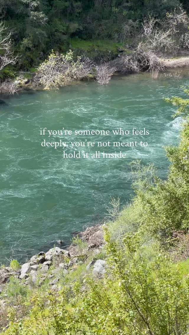 Creative expression offers a regulated outlet for emotional processing, giving feelings a place to go rather than becoming internalized and manifesting as overthinking, anxiety, or somatic tension.
Welcome to Presence, Practiced. Note 17/∞
🪽a living series of therapist reflections in the afterglow: beyond healing → into what feels alive
💌 follow to receive notes as they arrive
