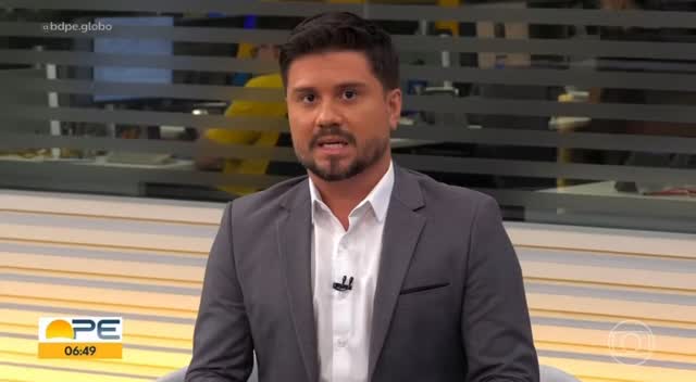 O câncer de pâncreas é um tipo agressivo e silencioso de neoplasia. Por ser de difícil rastreio, em geral é descoberto já em estágios avançados, o que torna os tratamentos menos eficazes.
Sobre esse assunto o cirurgião oncológico e oncogeneticista Dr. Vandré Carneiro conversou com a jornalista Bianka Carvalho, em entrevista ao Bom Dia Pernambuco.
👉🏼 confira e conte com a COP.