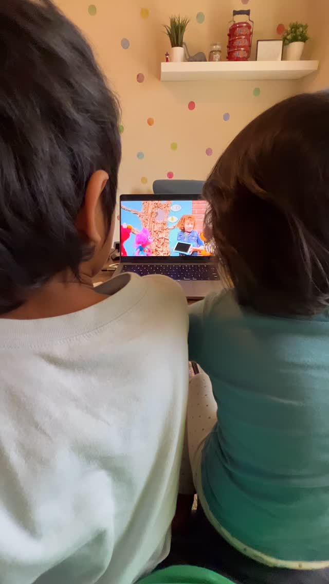 Today we honor Dr. Martin Luther King Jr.
Growing up in Asia, I was deeply moved by his “I Have a Dream” speech.
Now, living in America as an immigrant and raising mixed children, his message of peace and dignity feels more urgent than ever.
Dr. King taught that nonviolence is not passive.
✊It is strength.
✊It is courage.
✊It is choosing restraint over reactivity.
In a world that often rewards force and control, parenting peacefully is an act of resistance — especially in our world today.
✅ Choosing connection over control.
✅ Teaching our children their inherent worth.
✅ Modeling how to stand up for what is right without causing harm.
✅ Questioning a status quo that does not reflect our values
Peaceful parenting doesn’t mean no conflict.
It means meeting big feelings with steadiness instead of punishment, curiosity instead of shame, and repair instead of power struggles.
Dr. King said, “Hate cannot drive out hate; only love can do that.”
That work begins at home. With us choosing to be the peaceful leader in our home. 🏠❤️
The world our children inherit starts with how we lead them… within the four corners of our home. 🏠➡️🌎
With you in peaceful parenting,
Lina
Video credit: @sesamestreet — Elmo and friends making a Peace Tree to celebrate Martin Luther King Jr. Day.
.
.
#parentingwithintention #peacefulparenting #raisingthenextgeneration