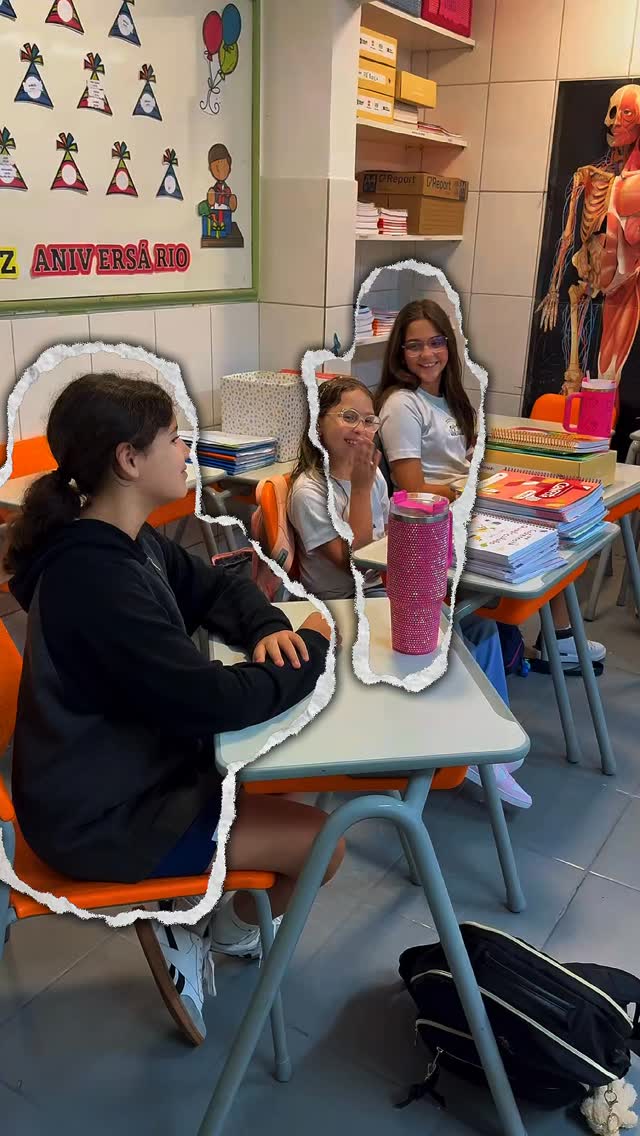 Hoje foi dia de recomeço na Escola Parque. 📚✨
Após as férias, o Natal e o Ano Novo, nossas crianças do Ensino Fundamental retornaram para a escola. Mesmo com o dia chuvoso e um retorno ainda tranquilo, a Escola Parque estava pronta — de portas e coração abertos — para receber cada aluno.
Com algumas mudanças e adaptações pensadas com carinho, preparamos um ambiente ainda mais acolhedor, seguro e inspirador para este novo ano letivo.
Que seja um ano de aprendizados, crescimento e muitas conquistas. Estamos felizes em caminhar juntos mais uma vez. 🤍