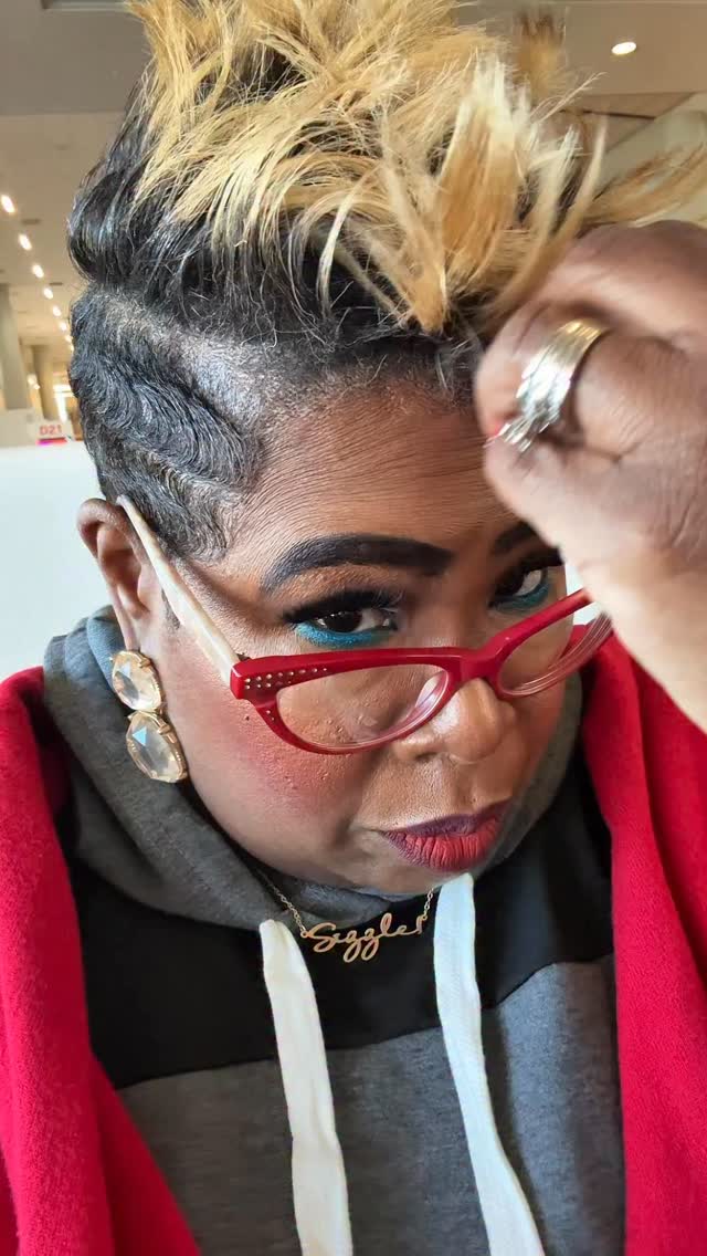 Hey Sizz🔥
Me and Jay took a quick trip to New York a few days ago— it was a mix of business, family, and fitting a lot of life into a very short amount of time.
One thing we’ve learned over the years is how easy it is to get busy, pour into everyone and everything else, and slowly drift away from one another if you’re not paying attention. We’ve been there. And because of that, we understand how important it is to intentionally prioritize each other and carve out scheduled, uninterrupted time together.
That’s why every 90 days, we choose to get away. Sometimes it’s simple, sometimes it’s more elaborate — but it’s always about disconnecting from the noise of life so we can reset, reconnect, and keep our friendship and fire alive in our marriage.
This trip reminded us why those moments truly matter. There were a few spots and experiences that really stood out to me for this trip— and I can’t wait to share them with you.
Stay tuned. 🔥💃🏾 #explore #fyp #reels #igreels #reset