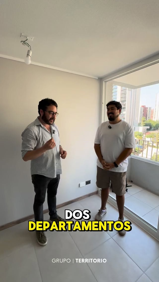 Hoy acompañamos a Miguel en la entrega de sus dos departamentos.
Uno pensado para vivir y otro como inversión inmobiliaria.
Desde el inicio lo apoyamos en la planificación de su estrategia de inversión, la gestión de sus créditos hipotecarios y en cada etapa del proceso, hasta llegar a este momento clave: la entrega de ambas propiedades.
En Grupo Territorio no solo vendemos departamentos, asesoramos decisiones patrimoniales y acompañamos a nuestros clientes de principio a fin.
#GrupoTerritorio #InversiónInmobiliaria #EntregaDeDepartamento