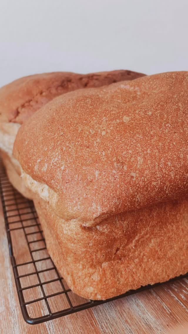 FRESH MILLED bread drop this afternoon @thebeefstoreada 🍞