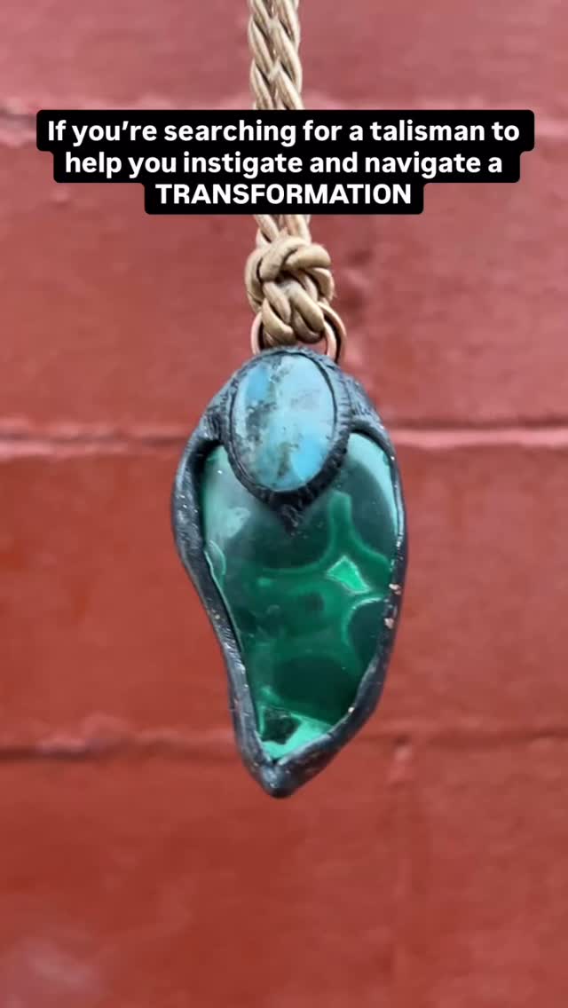 A very special piece from yesterday’s drop of brand new heart talismans,
It’s not every day you see a piece of Malachite like THAT ready to wear around your neck 📿
Paired with Abalone shell and Larimar to soothe your soul and connect with your intuition, this malachite heart talisman is for someone who is ready for big change 💎