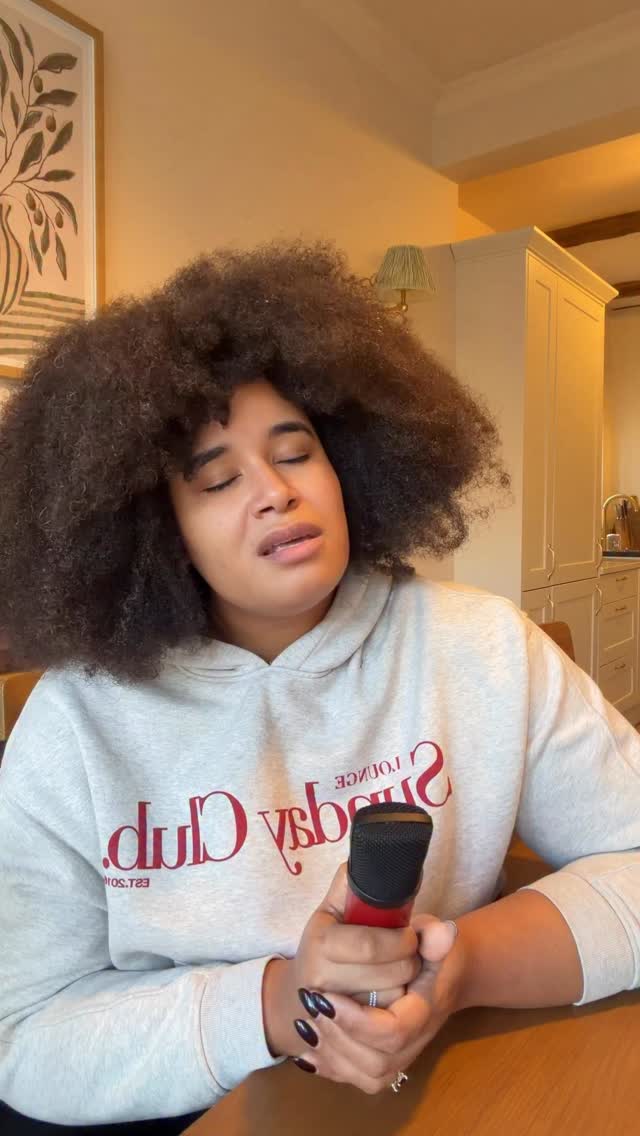 An absolute classic!
This has to be one of the most requested ceremony songs and yet I never get bored of singing it! 🥹
#weddingsinger #weddinginspo #weddinginspiration #bridetobe #weddingentertainment