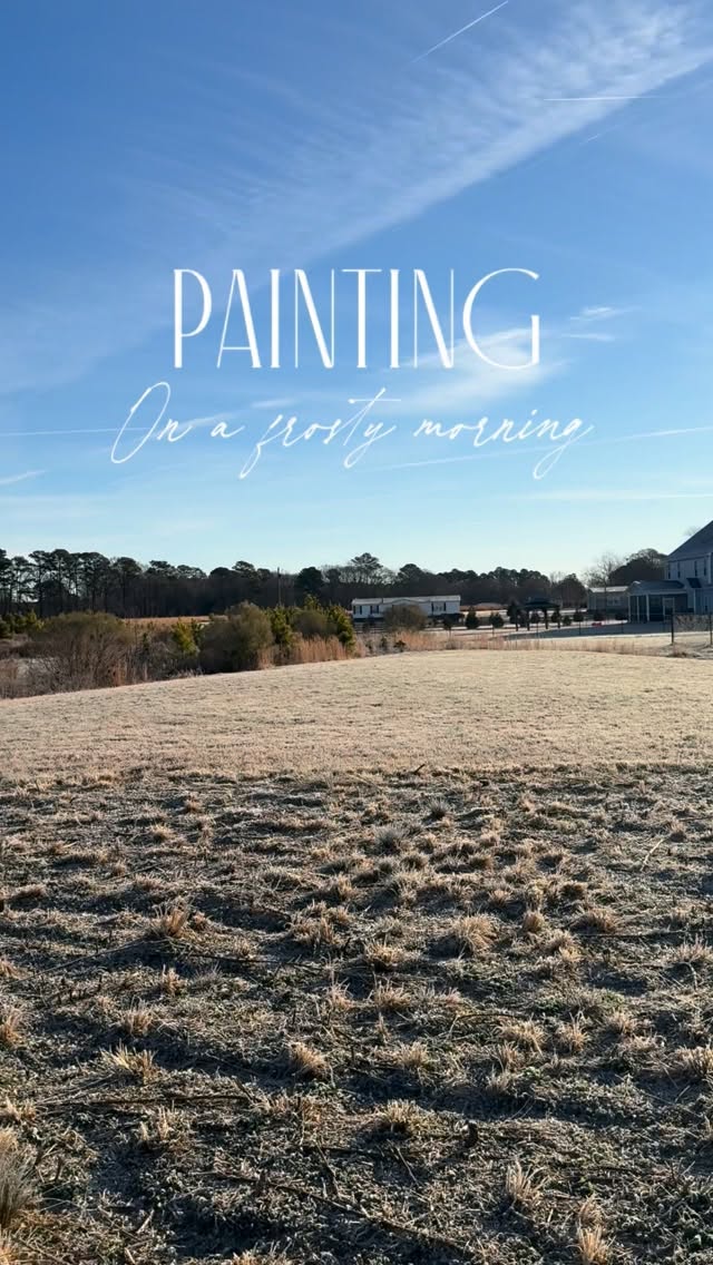 Short and sweet. I couldn’t stay out long, but happy with the quick sketch and proud of myself for braving the cold to get some practice in!
#emilyfossumart #artistmom #newpainter #oilpainting #enpleinair