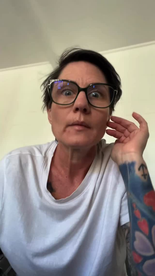 Have you tried the new post size yet?
Go on try it. Take up that screen space gurl!