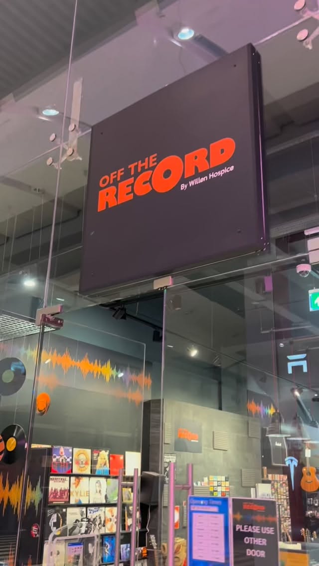OFF THE RECORD 🎤✨🪩
I’m super excited to announce that I’ll be back at the oh so cool @off_the_record_mk @willenhospiceretail @willen_hospice for another year of fun!
We’ll be mixing it up a little and you’ll see lots of my chums whether it be bass, sax, guitar, keys or drums. Each month will be different so keep your eyes peeled.
Make sure to put the dates in your diary and come and support this wonderful cause.
Sarah x
🎤 January 31st 2-3pm
🎤February 28th 2-3pm
🎤March 21st 2-3pm
🎤April 25th 2-3pm
🎤May 30th 2-3pm
🎤June 27th 2-3pm
🎤July 25th 2-3pm
🎤August 29th 2-3pm
🎤September 26th 2-3pm
🎤October 31st 2-3pm
🎤November 28th 2-3pm
🎤December 19th 2-3pm
.
.
.
.
.
.
#sarahjonesjazz #jazzsinger #jazzvocalist #miltonkeynes #willenhospice
Location: @midsummerplace_mk