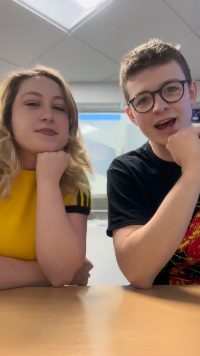 🎹🎤 It’s Independent Venue Week! To celebrate, our Heads of Music @tomturnertomturner and @katielouisebuxton chatted to us about gigs in Manchester they’re excited for! 🎧🎸
#salford #studentradio #manchester