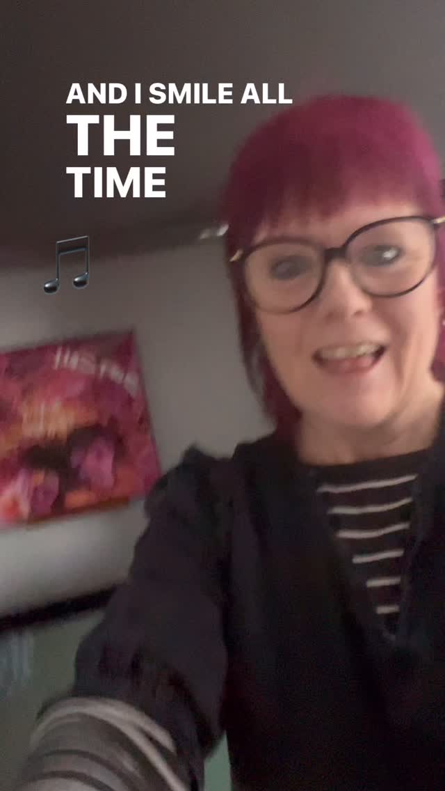 Sunday morning singalong with Soft Cell and The Art of Falling Apart, released 43 years ago this month… it just seems like yesterday when I placed it on my turntable for the first time 🎶❤️🎶
#vinyl #vinyllove #softcell #musicismedicine #sundayvibes