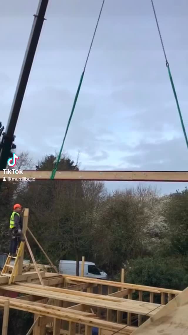 One of our stunning new builds completed by Murrills.
#newbuilds #timberframe #equitone #eco #stunning