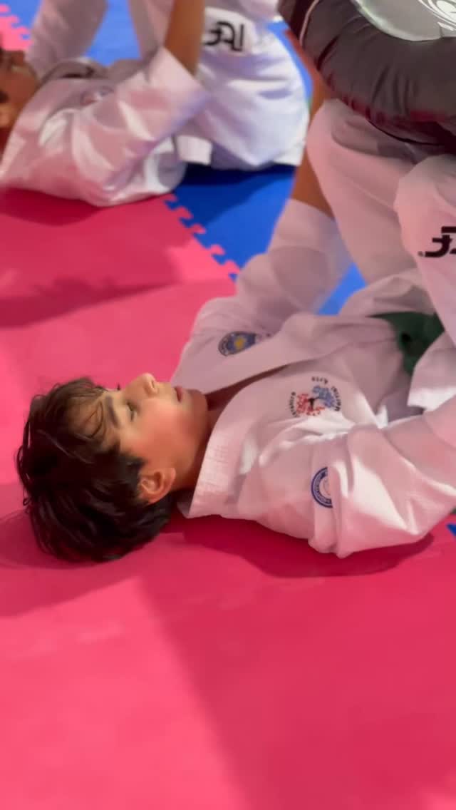 Looking for something active that also builds character?
Taekwon-Do is more than fitness.
It teaches boys aged 11–15 how to:
✔️ focus
✔️ manage nerves
✔️ respect boundaries
✔️ believe in their ability
A great option for boys who need confidence, structure, or a positive challenge.
👉 Book a trial today:
www.worcestershiremartialarts.co.uk/trials
First month £20 | FREE uniform
#TaekwondoKids #WorcesterMartialArts #ConfidenceBuilding