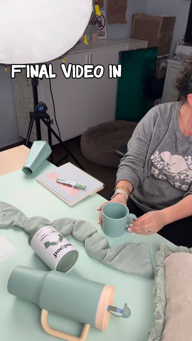 This is a trial reel and I’m trying to grow my account to 10k!
If you are interested in Stop Motion and like seeing behind the scenes of how videos are made check out my profile!
And follow along with my dream brands series!
✨✨✨