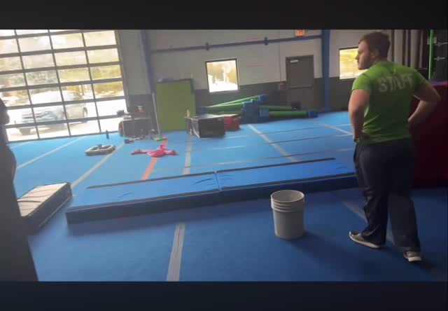 First highlight@from @ultimateninjas_libertyville @fina_ninja competition is Parker’s speed run. This was Parker’s first full clear in competition qualifying him for sectionals!!!