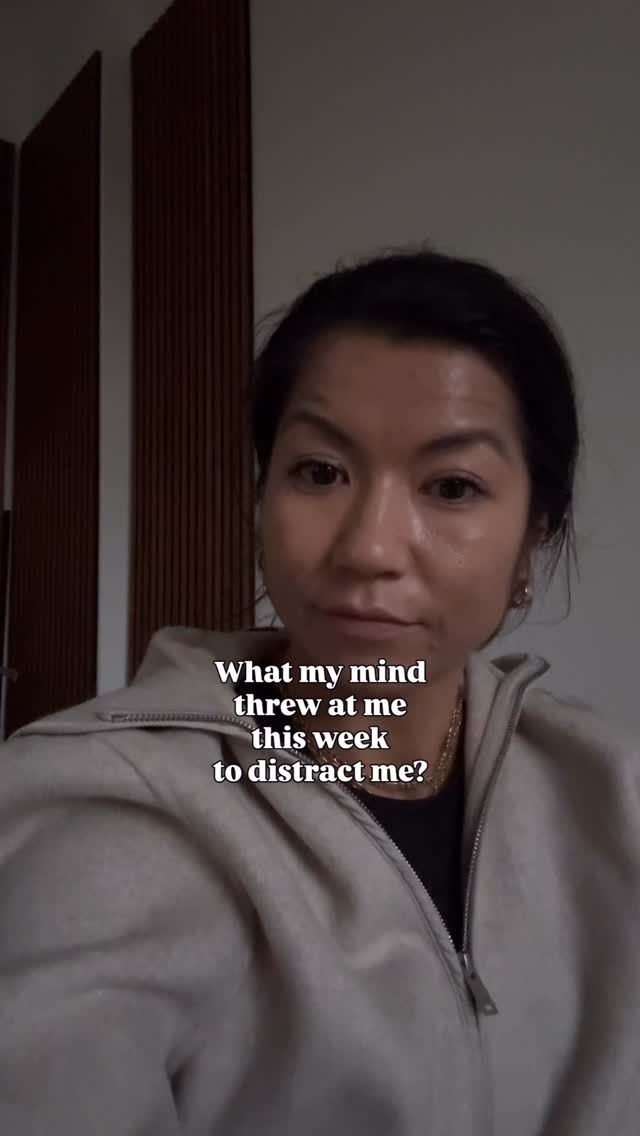 @hormozi talks about the women in the red dress all the time. And no matter what I do my mind is trying everything to distract me. BUT:
I really listen to what the #goat says and didn’t go with the thoughts but stayed my course. How?
✅Wrote down my weekly and daily goals
✅Included timelines with buffer times
✅Put my phone in another room
❓What’s your main advice to stay focused?
#entrepreneurship