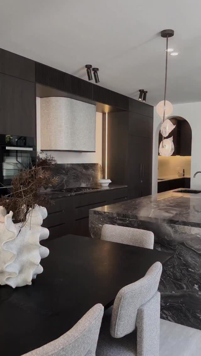 BTS @ our recently developed duplex #comingsoon ๐๐ผ
.
#interiordesign #architecture #luxuryhomes duplexforsale