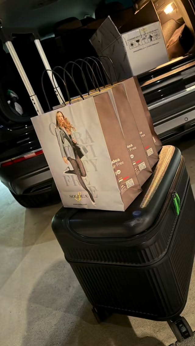 I’m building my business and my life from the ground up.
For my children. For our future.
Every mile, every meeting, every day — one step forward. 👑💼❤️
Thanks to Solidea, I was given the opportunity to build my own business — supplying quality hosiery and compression solutions to orthopedic stores, boutiques, lingerie shops, doctors and therapists, always with one goal: helping customers feel comfortable, supported and confident 🙏🫶