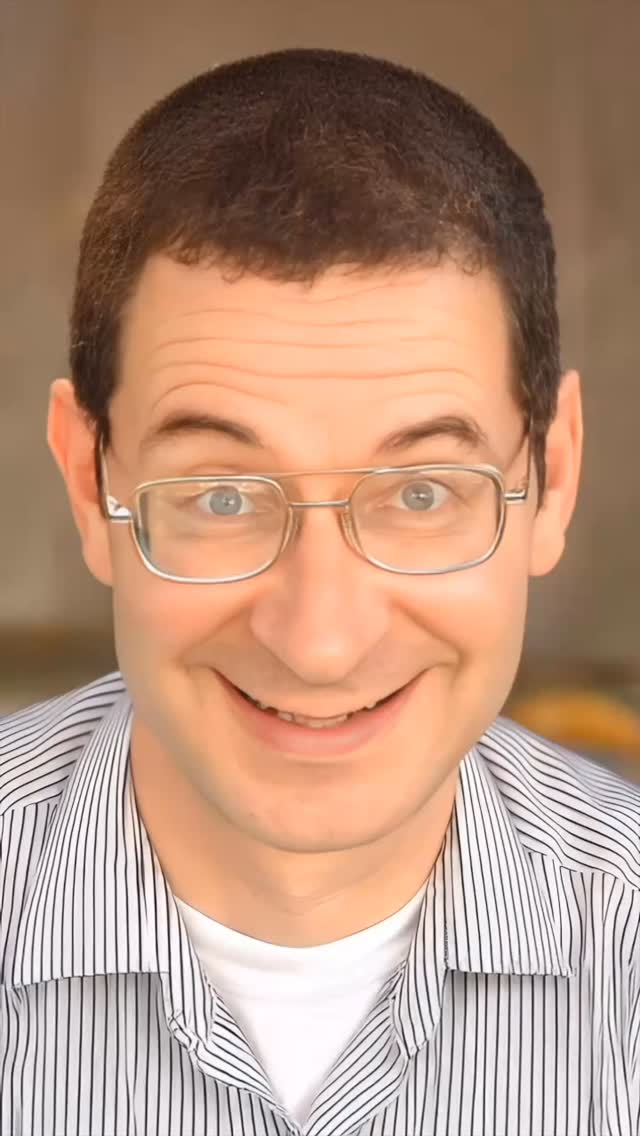 Eddie Deezen will be joining us again this year. We have a whole new list of people coming this year! Just wait and see! These video are used with real photos. Get your tickets now at hauntmare.com use the codeHAUNT10 for $10 off while the code still works! It won’t work forever. It does expire. #hauntmareexpo #halloweenconvention #fresnoevents #eddiedeezen #critters
