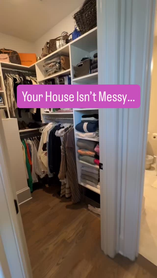A cluttered space doesn’t just take up room — it takes up mental energy.
When your environment is chaotic, your mind is constantly trying to catch up.
Classy Gals LLC helps you clear the space so you can breathe again.
Because peace starts at home.
✨ Clear space. Clear mind.