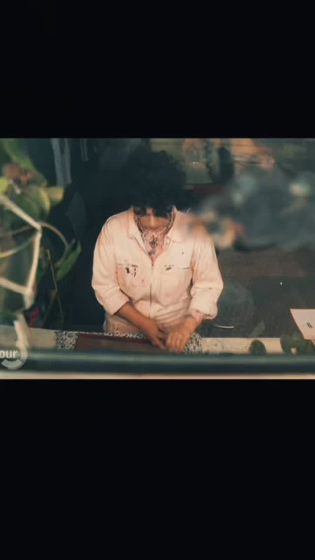 Just me, Mina, making prints, not excuses
#siebdruck #pixelprint #siebdruckworkshop #kreativseinmachtglücklich #gettoknowme