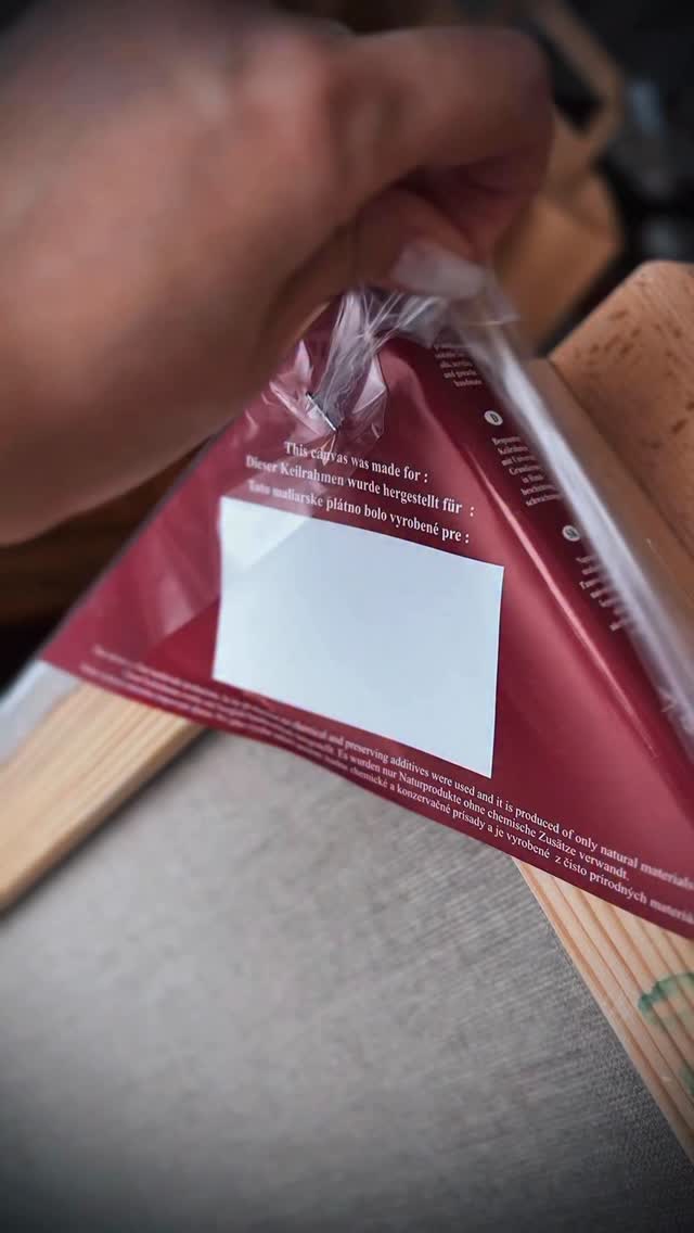 New brushes. New paints.
A blank canvas and the beginning of a new story
www.viktoriasg.com
#artistlife
#newpainting
#artprocess
#studiovibes
#creativejourney
contemporaryartist
paintingprocess
artstudio
fineartdaily
newartwork