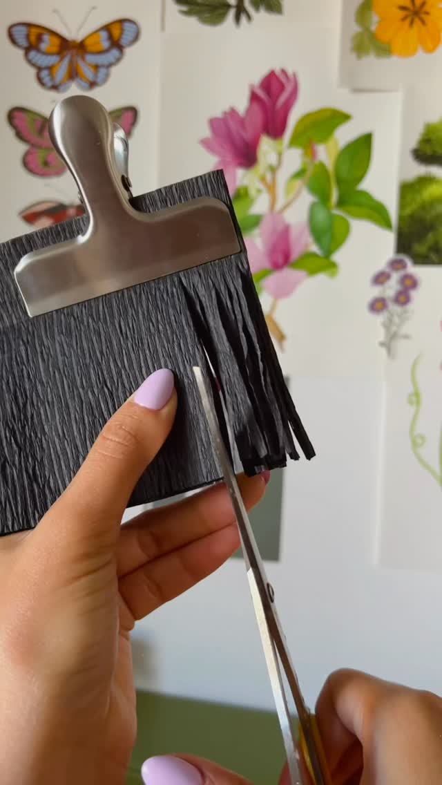 Making of a Giant Paper Sunflowet🌻 #paperflowers #giantpaperflowers #giantflowers #giantsunflower