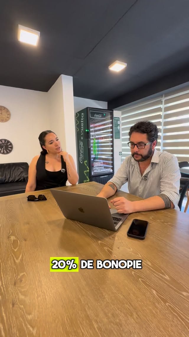 🏙️ Vive o invierte en La Cisterna, a pasos del Metro
Proyecto ubicado a solo una cuadra del metro, en una de las comunas con mejor conectividad de Santiago.
✨ Condición destacada
✔️ 20% de bono pie incluido
✔️ No necesitas pie de tu bolsillo
✔️ Oportunidad real para vivir o invertir
🏠 Últimas unidades disponibles
3D 2B → Solo 3 unidades
3D 1B → Solo 3 unidades
1D 1B → Solo 3 unidades
💰 Valores con bono pie 20% incluido
3D 2B desde 3.750 UF
3D 1B desde 3.462 UF
1D 1B desde 2.550 UF
En Grupo Territorio te acompañamos en todo el proceso:
Evaluación financiera, gestión de crédito hipotecario y acompañamiento hasta la entrega.
📲 Agenda tu asesoría ahora por WhatsApp
👉 https://wa.me/56946276708
#InversiónInmobiliaria #DepartamentoNuevo #GrupoTerritorio