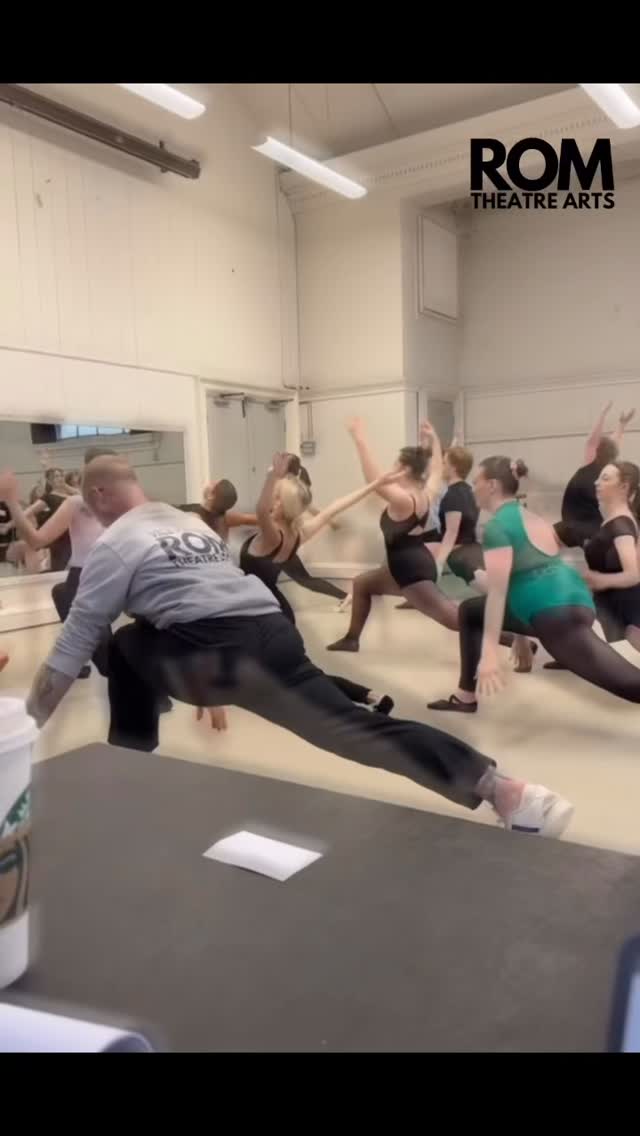 Outreach Day at @napacollege & @hullperformanceacademy 🎭✨
Today ROM Theatre Arts was on the road delivering auditions, high-energy workshops and an inspiring Q&A with some incredible young performers. The talent, confidence and creativity in the room was next level!
Thank you for having us – we can’t wait to see what’s next for you all 🌟
-
-
-
-
-
-
-
#ROMTheatreArts #Outreach #PerformingArts #Auditions #Workshops NextGeneration