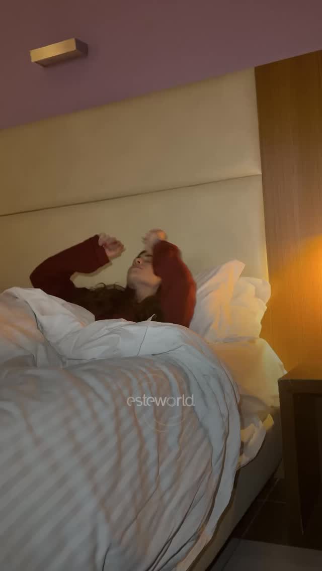 Készen állasz a nagy napra?😍
DÍJMENTES KONZULTÁCIÓ budapesti irodánkban!
✉️info@esteworld.hu
🌐www.esteworld.hu
☎️ +36704218560
☎️+36704323632
(Viber, Whatsapp és iMessage)
Bátran hívjatok hétköznapokon 10:00-től 16:00-ig.
#esteworld #esteworldmagyarorszag #budapest #istanbul #plasztika #plasztikaisebeszet