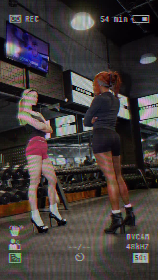 Runway Prep & fit conditioning 🥵👠
@wear.models @jassaidhey @ericaaran
@ericaaran jon__guzman
#spacecitygym #modelwear