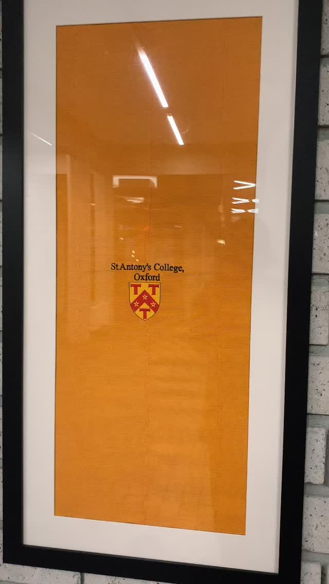 Our Global Languages Officer Helen super busy organizing Language Immersion Nights for Hilary Term.
Come for our first one on Friday, January 23rd (7 to 8 pm) at St Antony’s College Buttery (Hilda Besse Building).
Be there or be square!
#stantonys #languages