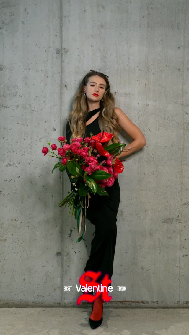 It doesn’t matter who you are.
What matters is that you are worthy of love❤️
Without conditions.
Without becoming someone else.
Without waiting to be “enough.”
Love isn’t a reward.
It’s something you deserve —
exactly as you are.