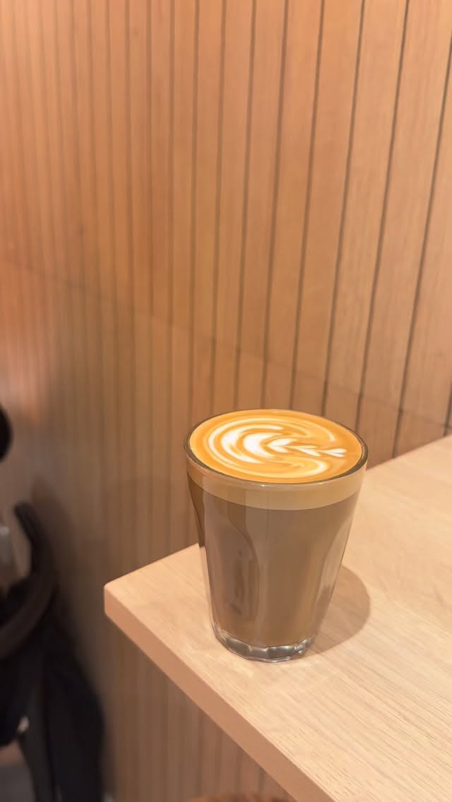 Amelia coffee for every mood ☕️✨
#coventgarden #london #coffee #londoncoffeeshops #coffeeshop