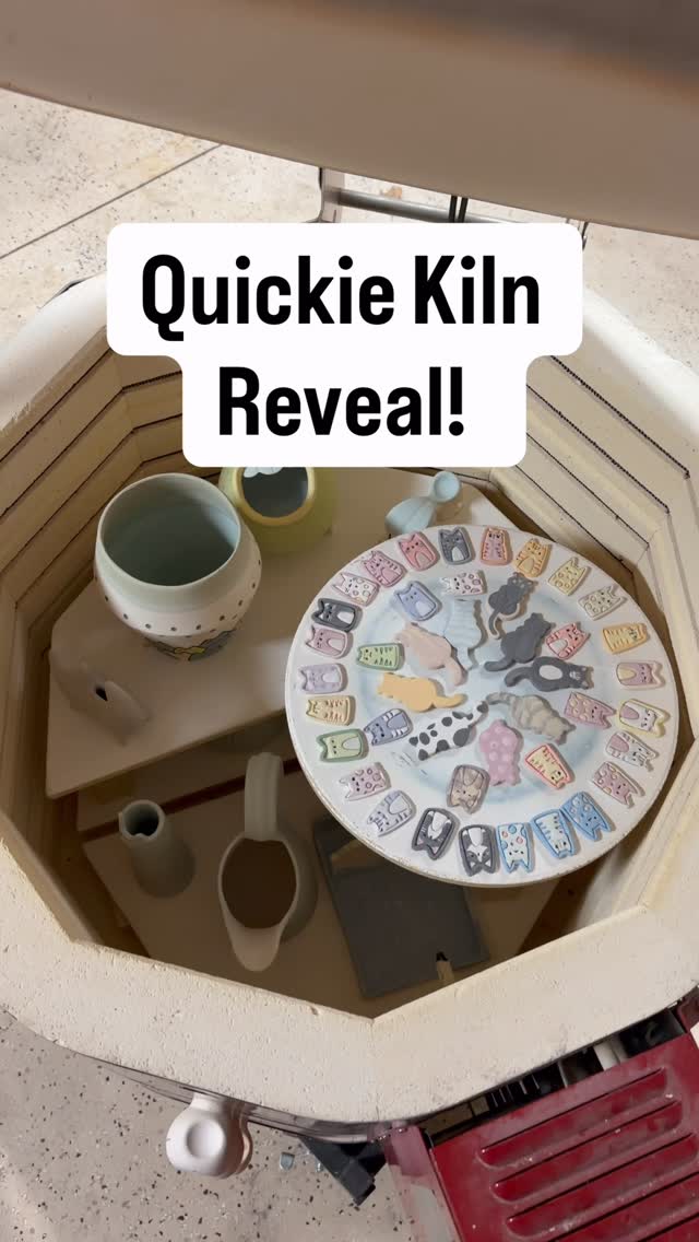 How about a quickie????
Available in my next drop coming soon!
#handbuiltceramics #slabbuiltceramics #whimsicalpottery #kittycats #catsofinstagram
