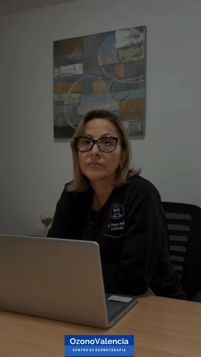 🎬 Capítulo 1 | Hablemos de Ozonoterapia
Hoy comenzamos esta serie creada para responder, de forma clara y profesional, las dudas más frecuentes que nos hacen sobre la ozonoterapia.
✨ En este primer capítulo te contamos qué es la ozonoterapia, cómo actúa en el organismo y por qué se ha convertido en una terapia complementaria cada vez más utilizada en salud integral.
💬 ¿Tienes preguntas o dudas sobre la ozonoterapia?
Déjalas en los comentarios y las estaremos resolviendo en los próximos capítulos de esta serie.
📲 Y si deseas información personalizada o agendar tu cita, puedes comunicarte al número que encuentras en nuestra biografía.
La información correcta es el primer paso hacia el bienestar.
#HablemosDeOzonoterapia #Ozonoterapia #Ozonovalencia #SaludIntegral #MedicinaIntegrativa Bienestar EducaciónEnSalud ValenciaV