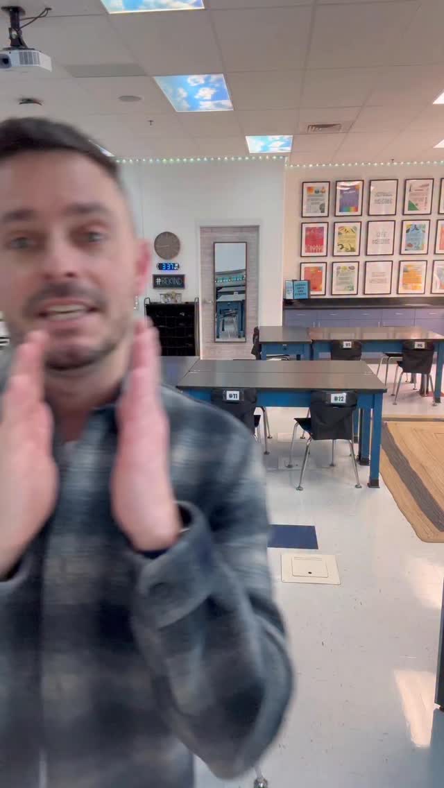 Do you have a physical textbook in your classroom? Are you all digital? Which do you prefer? #TeacherTok #TeacherLife #EarthScience #ScienceTeacher