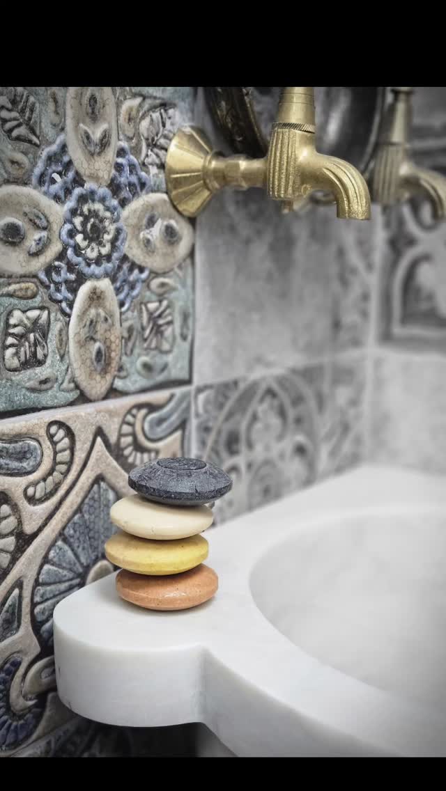 Pürlen Katı Şampuanları ile
nefes alan bir banyo keyfi 🌿
Artık 50 gramlık boyuyla satışta!
Doğal içerik, pratik kullanım, hamam sıcaklığında ferahlık.
🧼 Denemek isteyenler için ideal boy.
Satış kanalları:
https://www.purlennatura.com
https://www.shopier.com/purlennatura
Detaylı bilgi için:
05059340396
#katışampuan #saçbakım #purlennatura #pürlennatura #temiziçeriklikozmetik