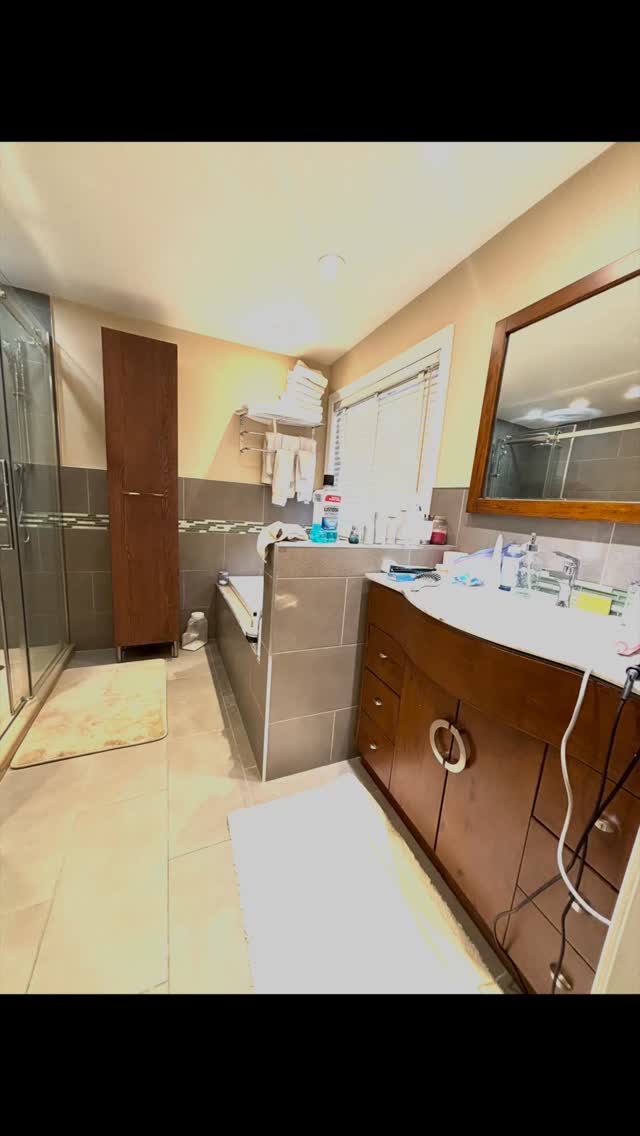 Primary bathroom glow up!
Clean lines, timeless, finishes, and a whole lot of wow.
Contact us today to book a consultation.
🌐 www.maximekitchens.ca
📧 info@maximekitchens.ca
☎️ 416-873-3185
📍 2376 Parkhaven Blvd.(Design Centre by appointment only)
#homerenovation #homerenovations #interiordesign #bathroomrenovation #interiordesign